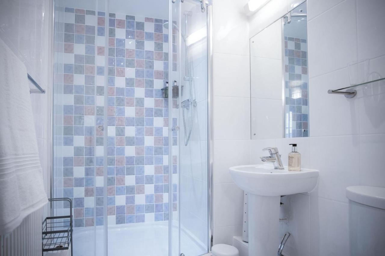 Minarvon - 2 Bedroom Apartment - Saundersfoot Ngoại thất bức ảnh